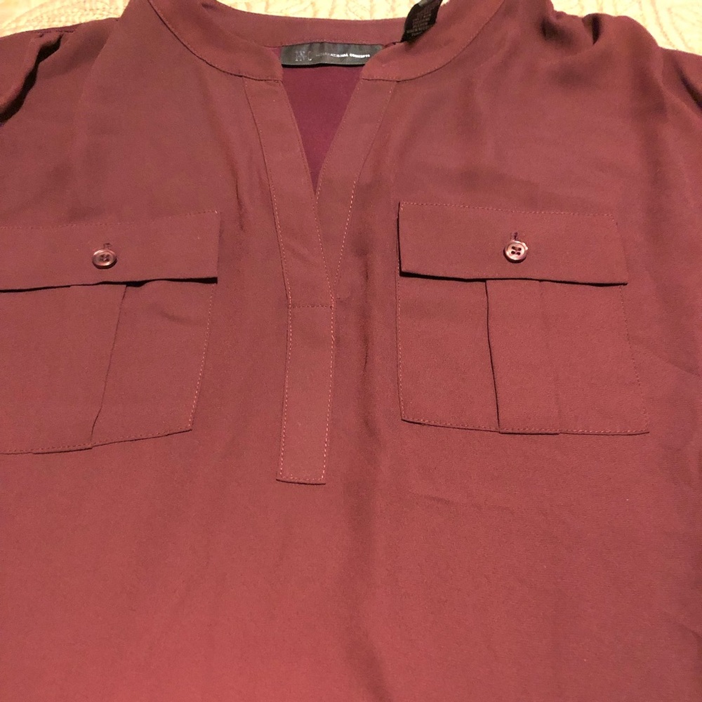 INK Maroon Short Sleeve Top Sz M